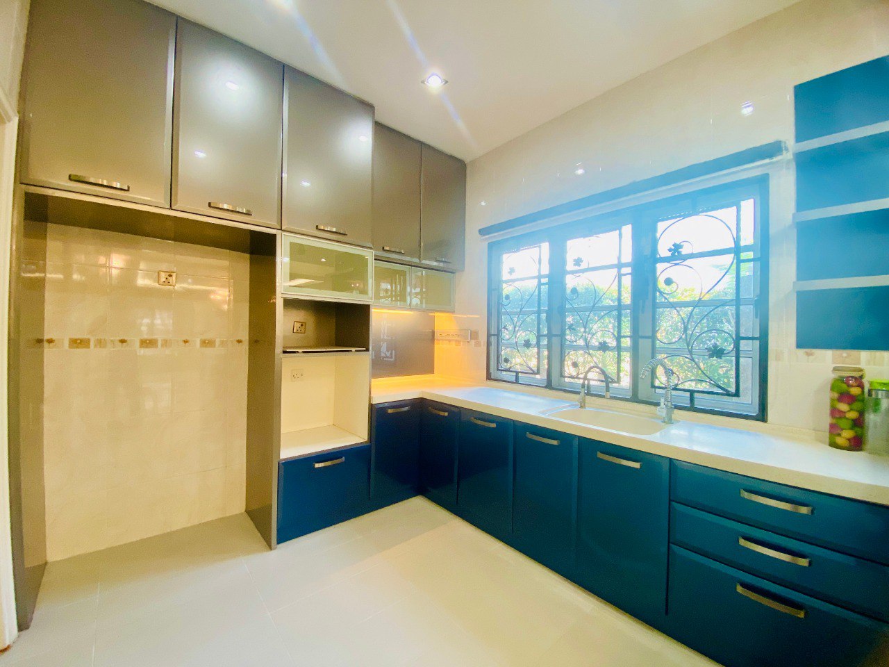 3 Storey Bungalow Kemensah Heights - photo 10