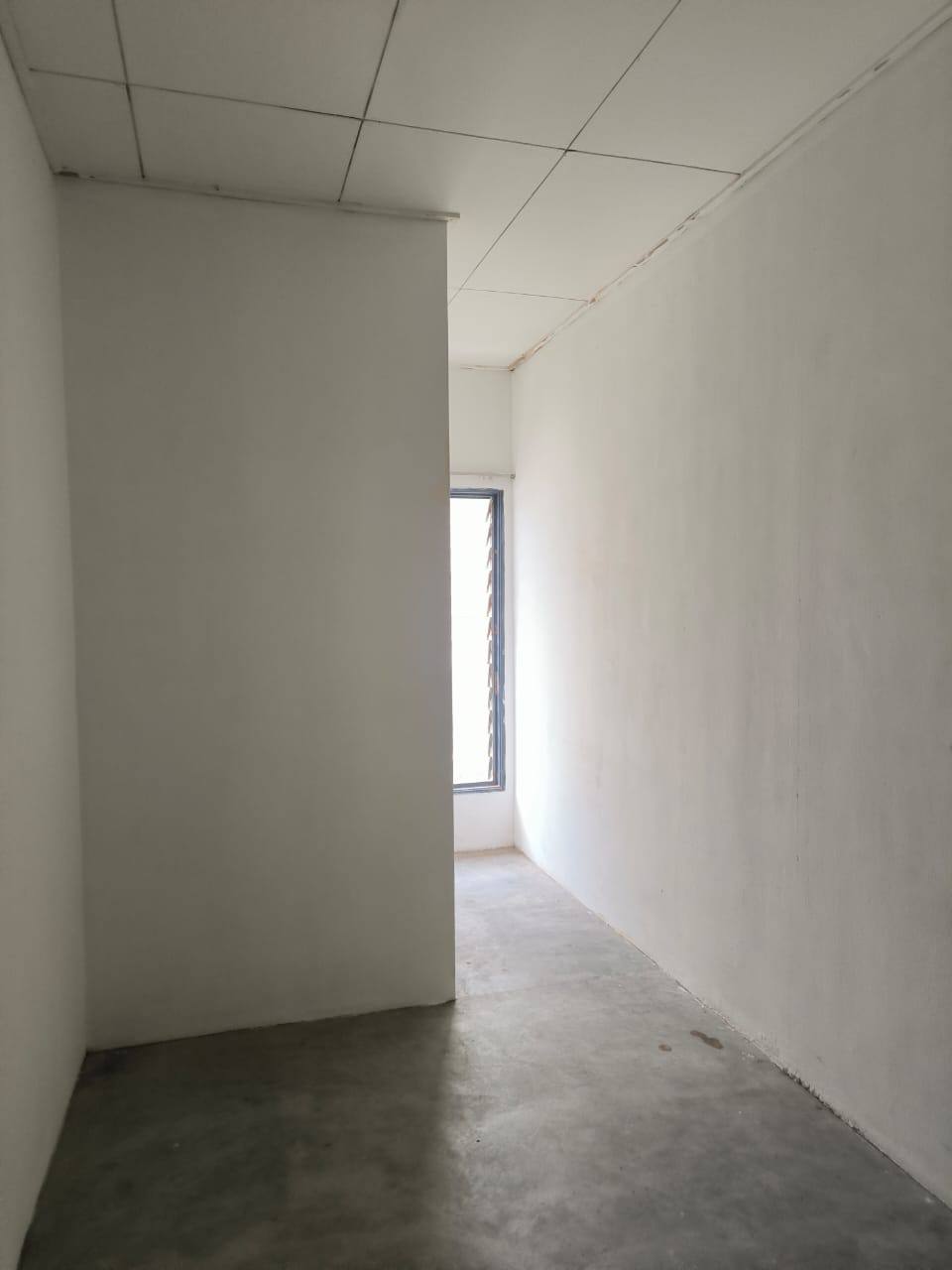 Facing Open 2 Storey Terrace Taman Saujana Impian - photo 7