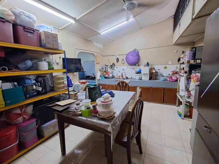 Freehold 1Storey Terrace Taman Greenwood Gombak - photo 13