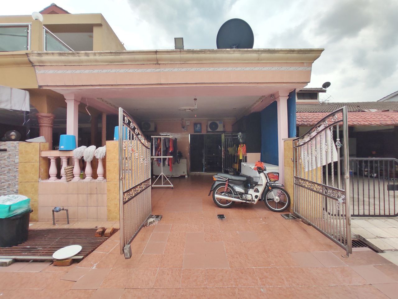 Renovated 1Storey Terrace Taman Sri Serdang