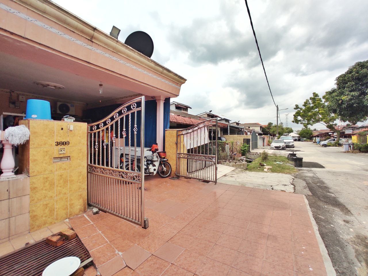 Renovated 1Storey Terrace Taman Sri Serdang - photo 3