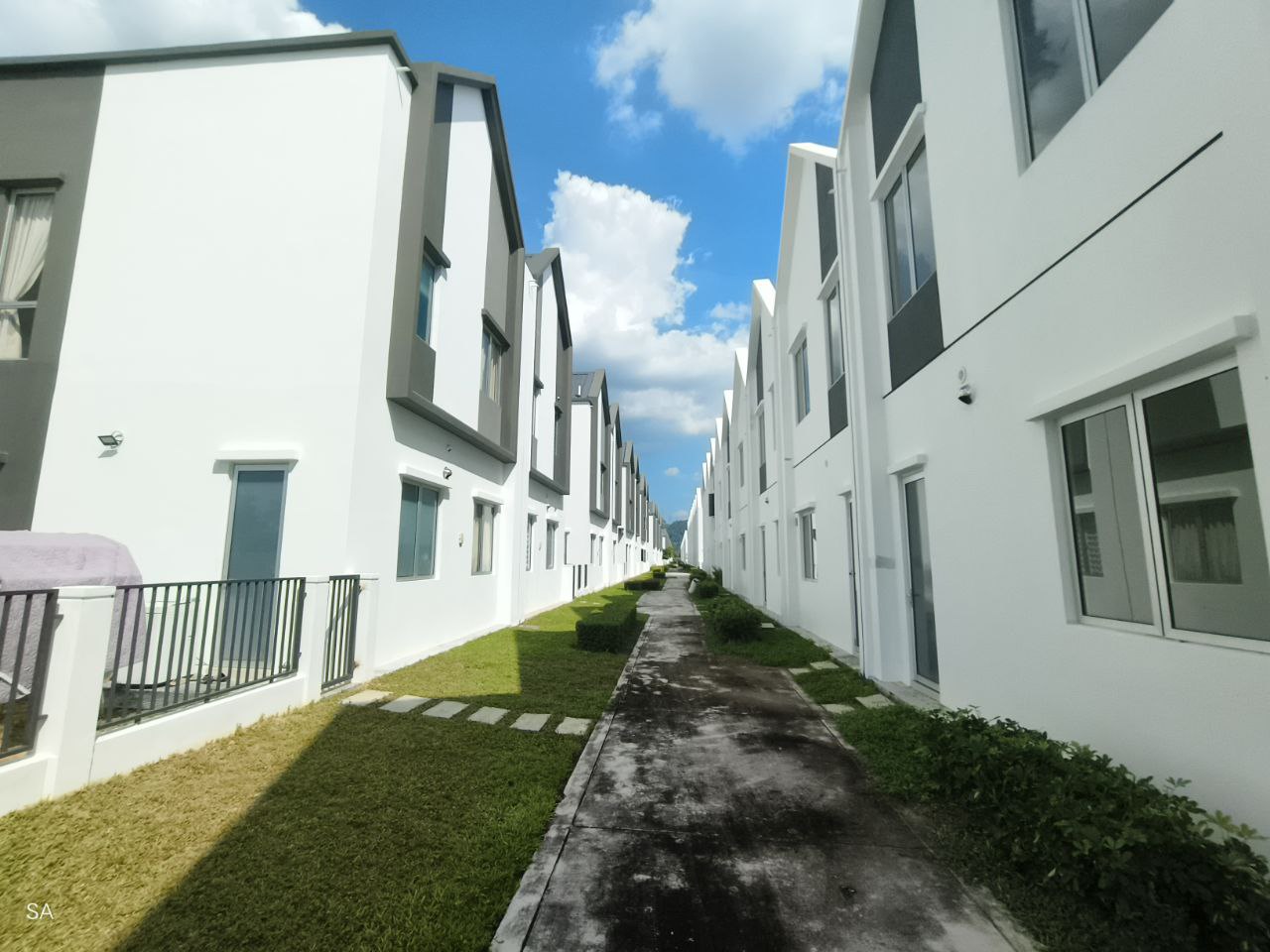 End Lot 2Sty Garden Homes BirchPark Eco Forest 2 - photo 7