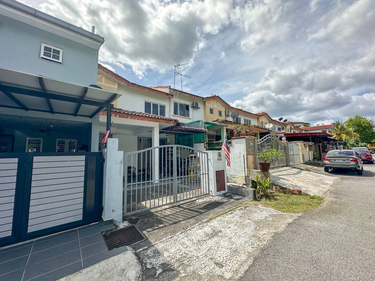 Double Storey Taman Harmoni Kajang Semenyih - photo 2