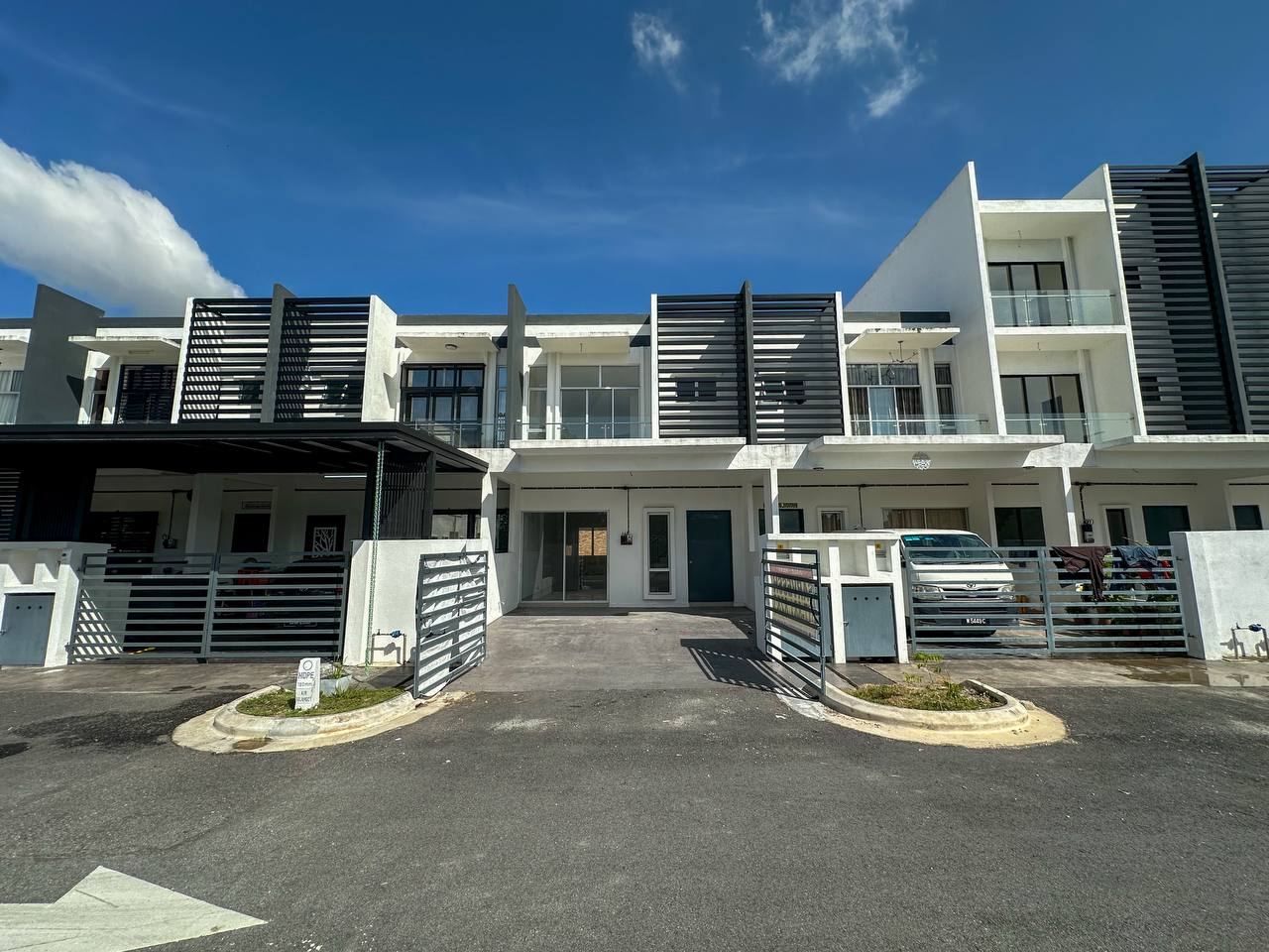 2Storey Taman Desa Anugerah Salak Tinggi Sepang