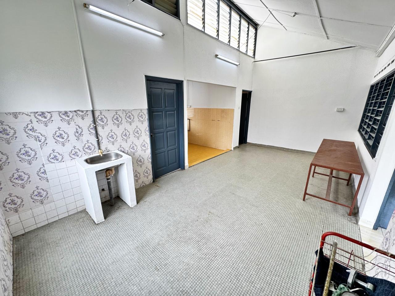 End Lot Single Storey House Seksyen 1 Bangi - photo 13