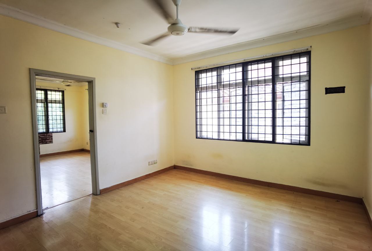 CORNER unit 2 Storey House Presint 14 Putrajaya - photo 9