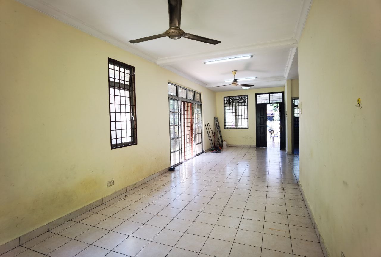 CORNER unit 2 Storey House Presint 14 Putrajaya - photo 11