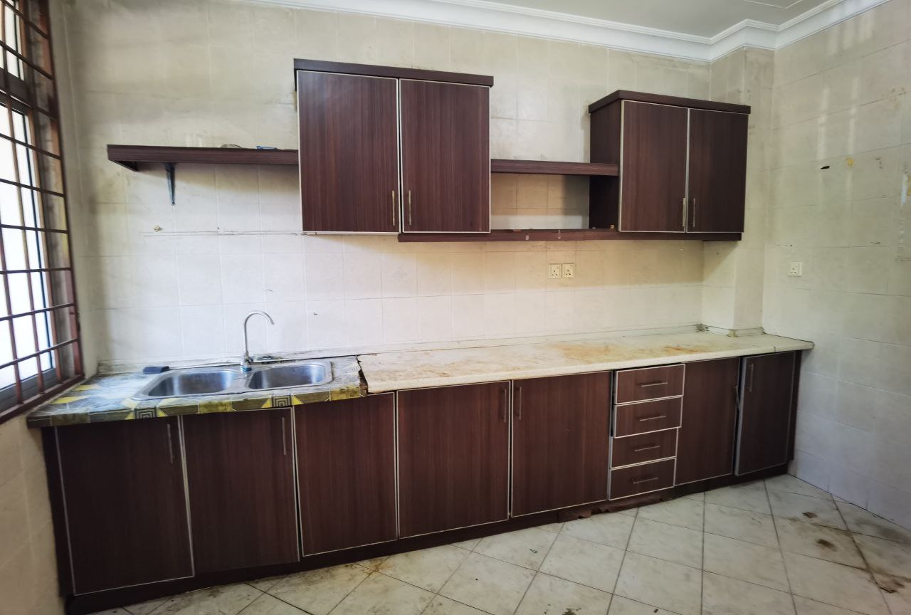 CORNER unit 2 Storey House Presint 14 Putrajaya - photo 12