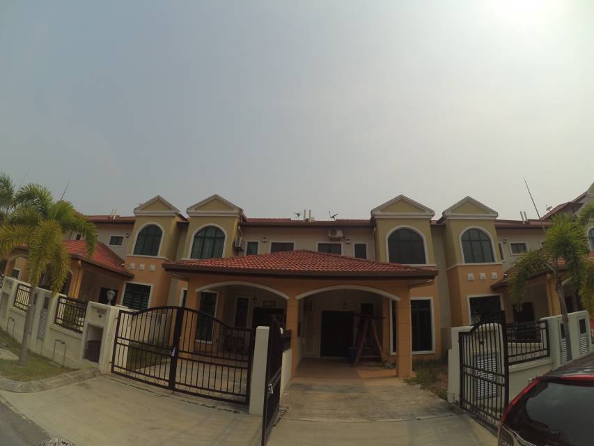 2 Storey Taman Warisan Indah Kota Warisan Sepang - photo 2