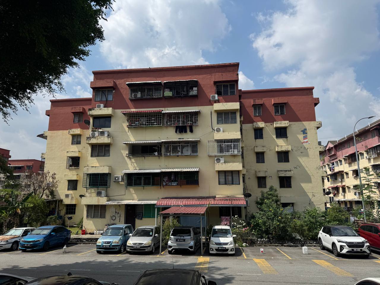 Fully Renovated Furnished Pangsapuri Pandan Jaya - photo 3