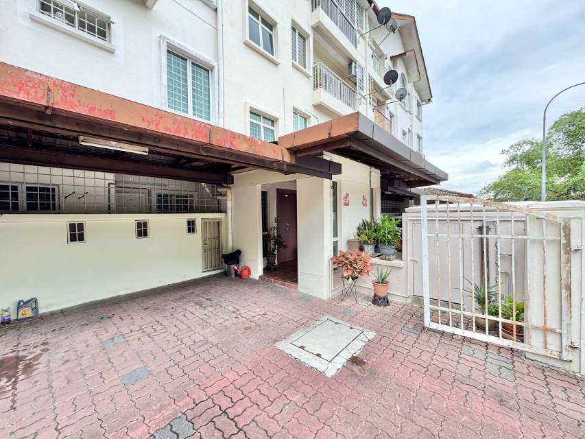 Duplex Townhouse Taman Sungai Besi Indah - photo 3