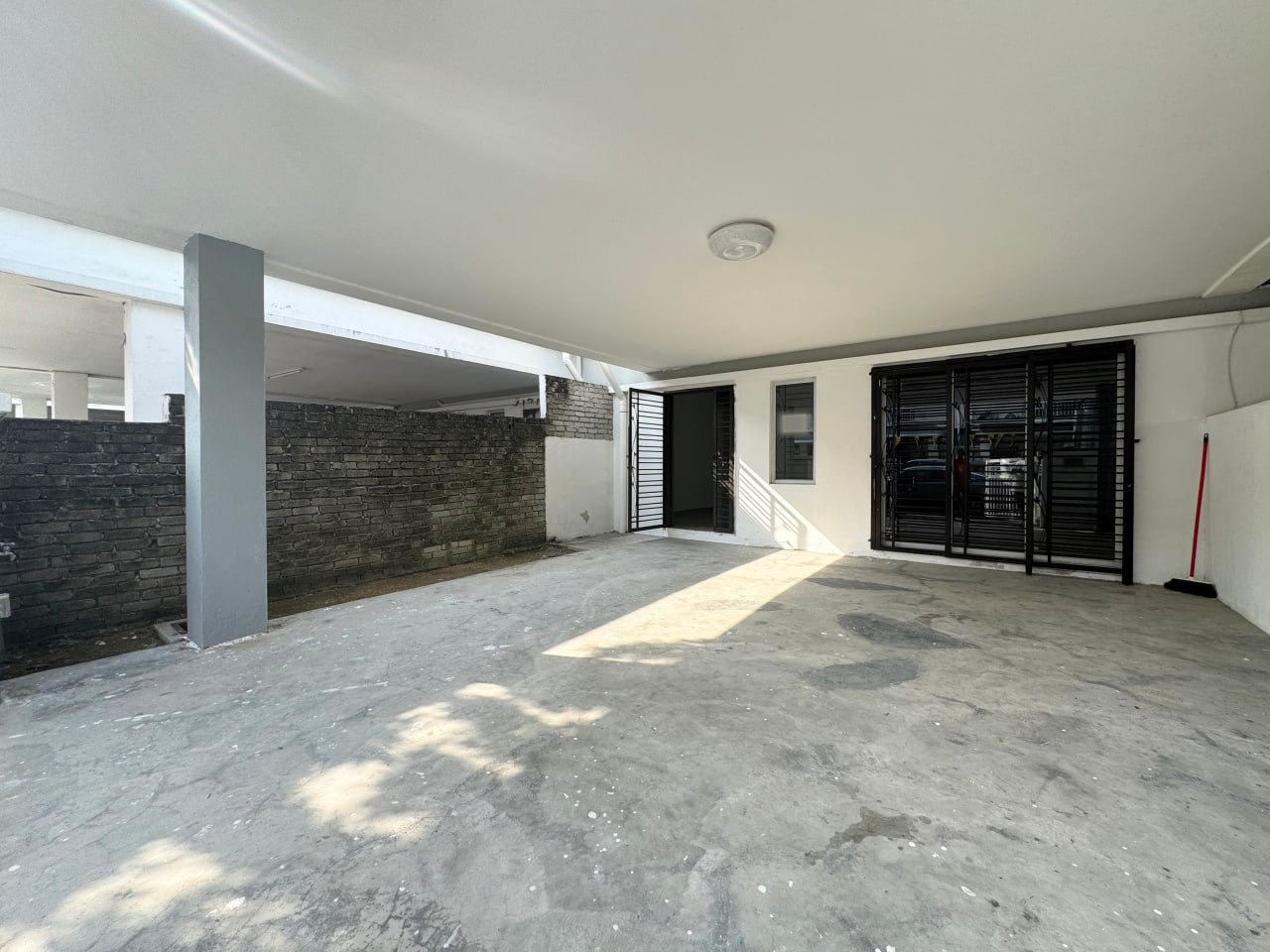 2 Storey Terrace Taman Desa Seringin, Nilai 3 - photo 2