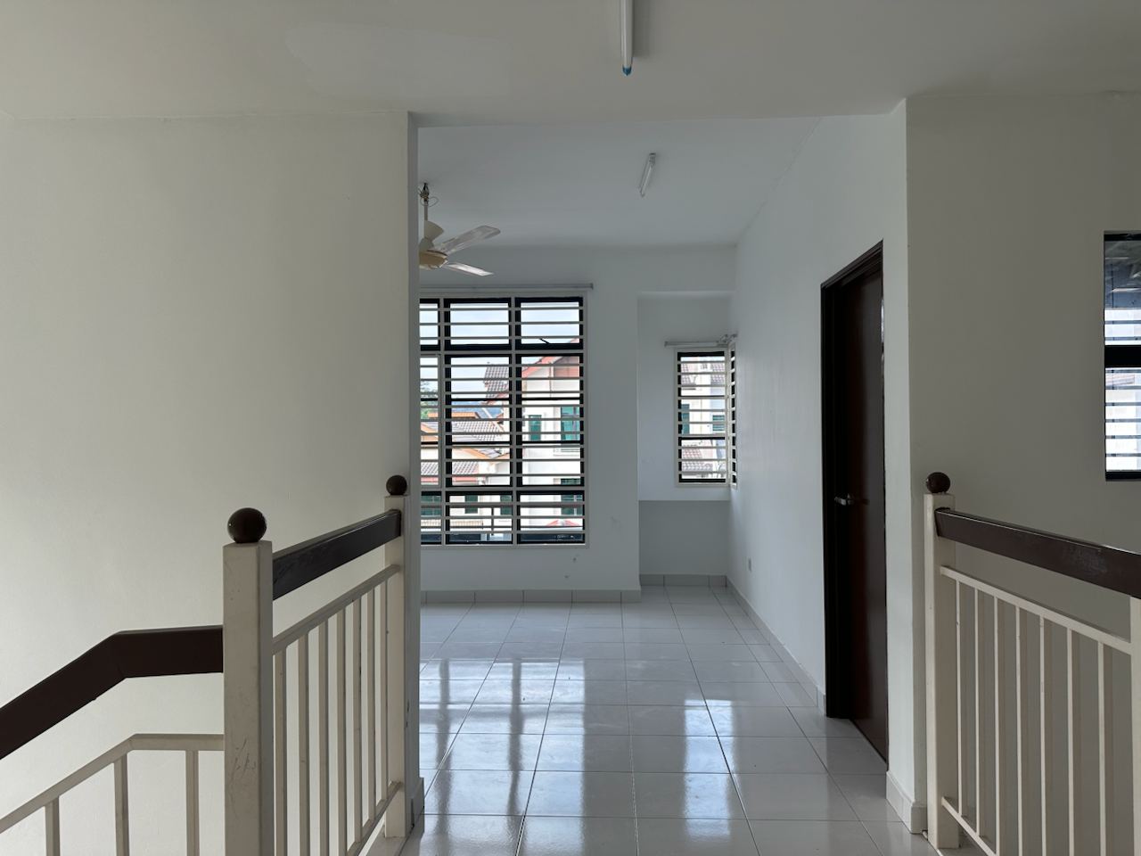 2 Storey Corner Lot Semi-d Seksyen 3 Bangi - photo 7