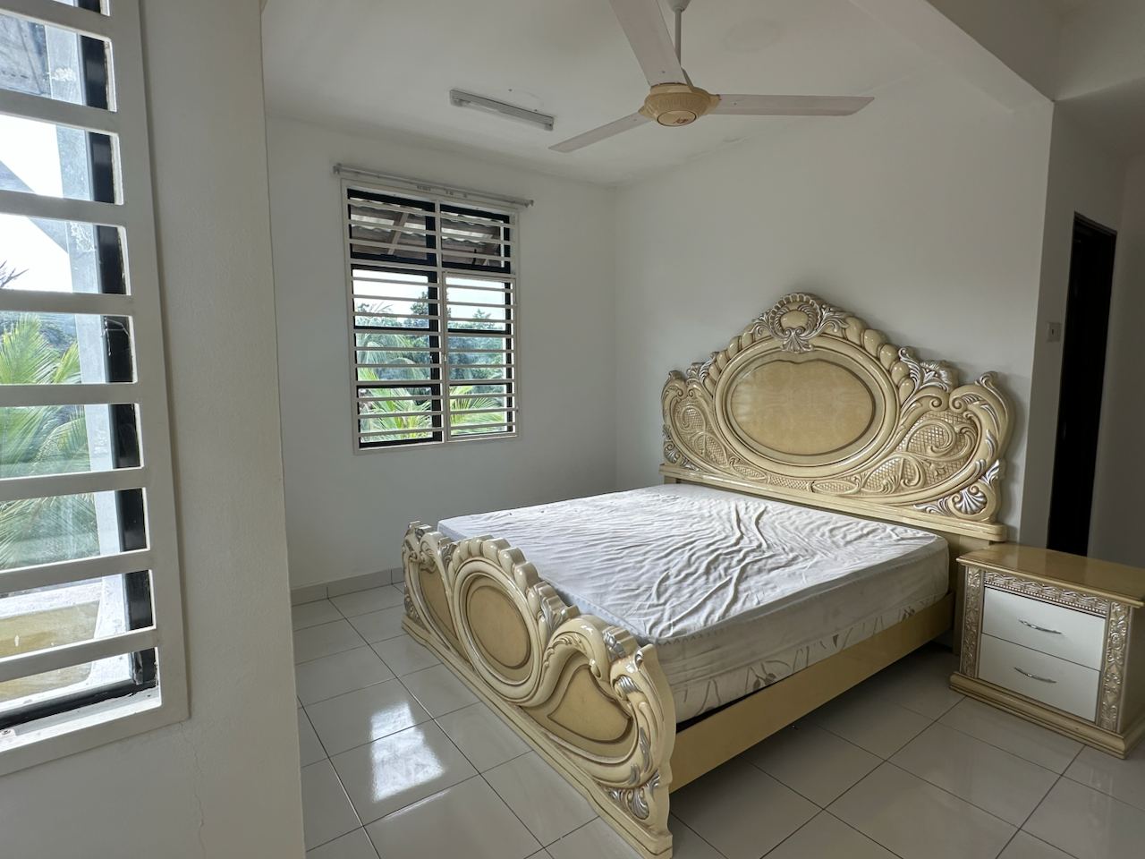 2 Storey Corner Lot Semi-d Seksyen 3 Bangi - photo 11