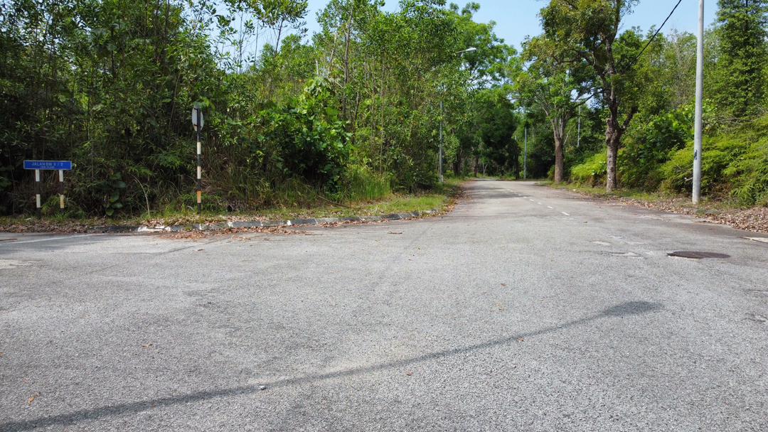 Bungalow Lot Bandar Bukit Mahkota Seksyen 9 Bangi - photo 3