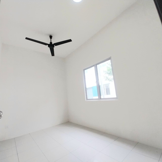Townhouse Kita Mekar Cybersouth Dengkil - photo 4