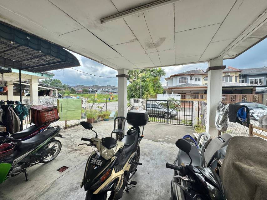 Double Storey House, Taman Bukit Mewah, Kajang - photo 4