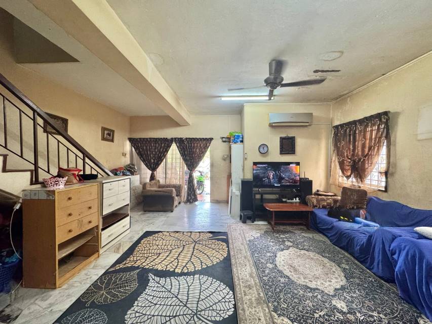Double Storey House, Taman Bukit Mewah, Kajang - photo 7