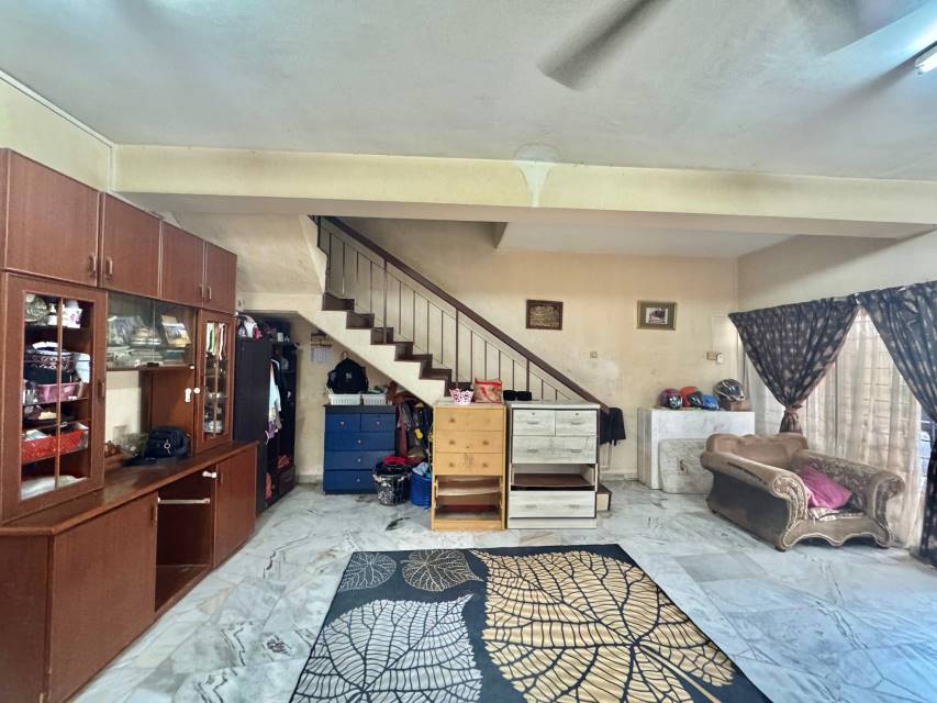 Double Storey House, Taman Bukit Mewah, Kajang - photo 8