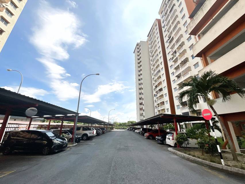 Taman Sepakat Indah Apartment - photo 2