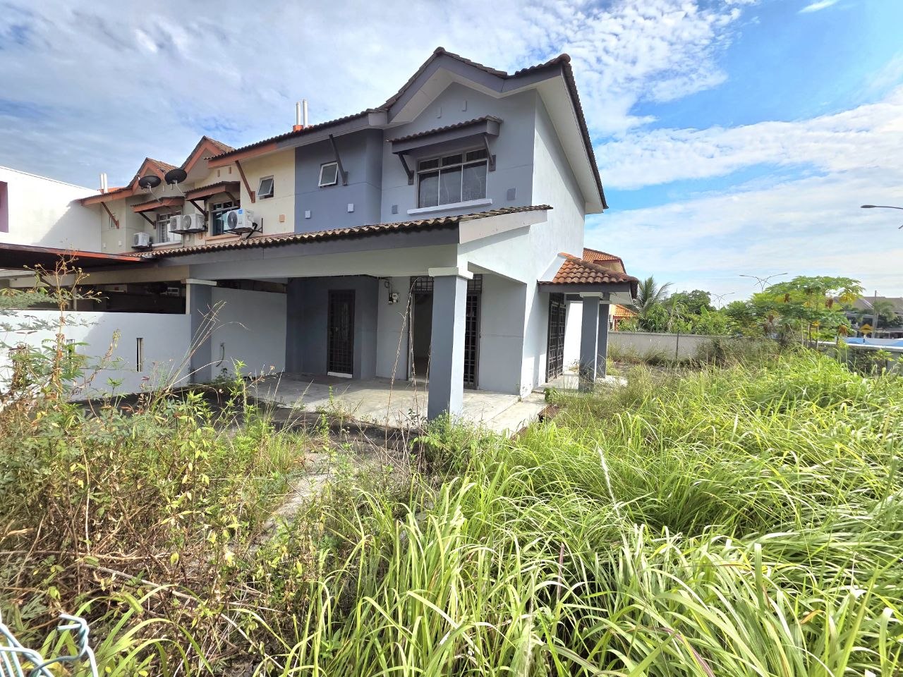 Corner Lot Double Storey Taman Tasik Puchong - photo 4