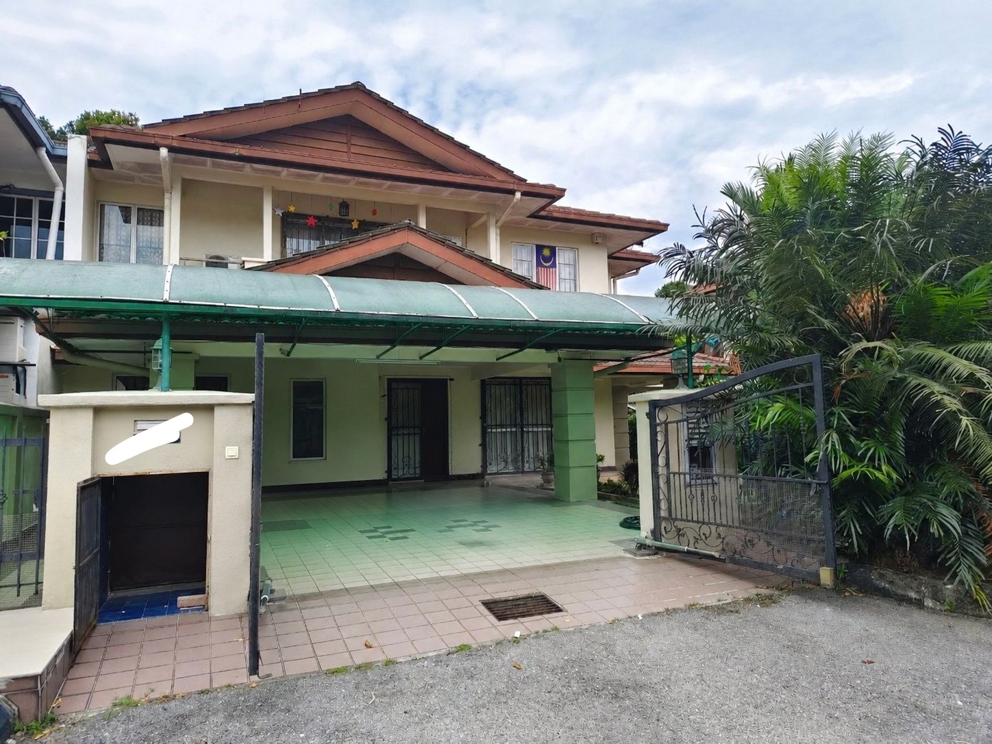 Semi Detached Double Storey Taman Setia Balakong - photo 1