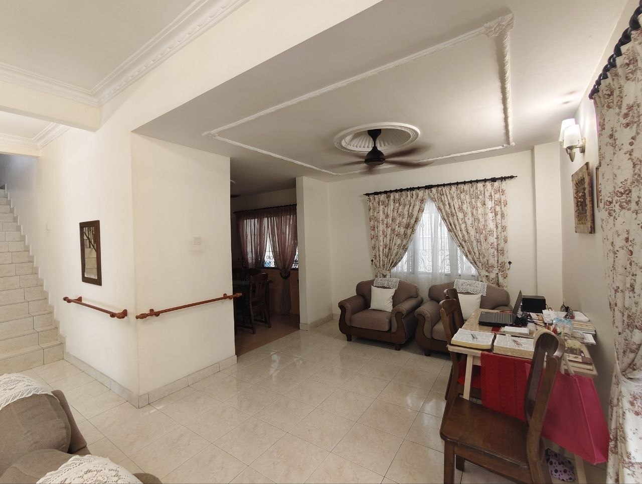 Semi Detached Double Storey Taman Setia Balakong - photo 4