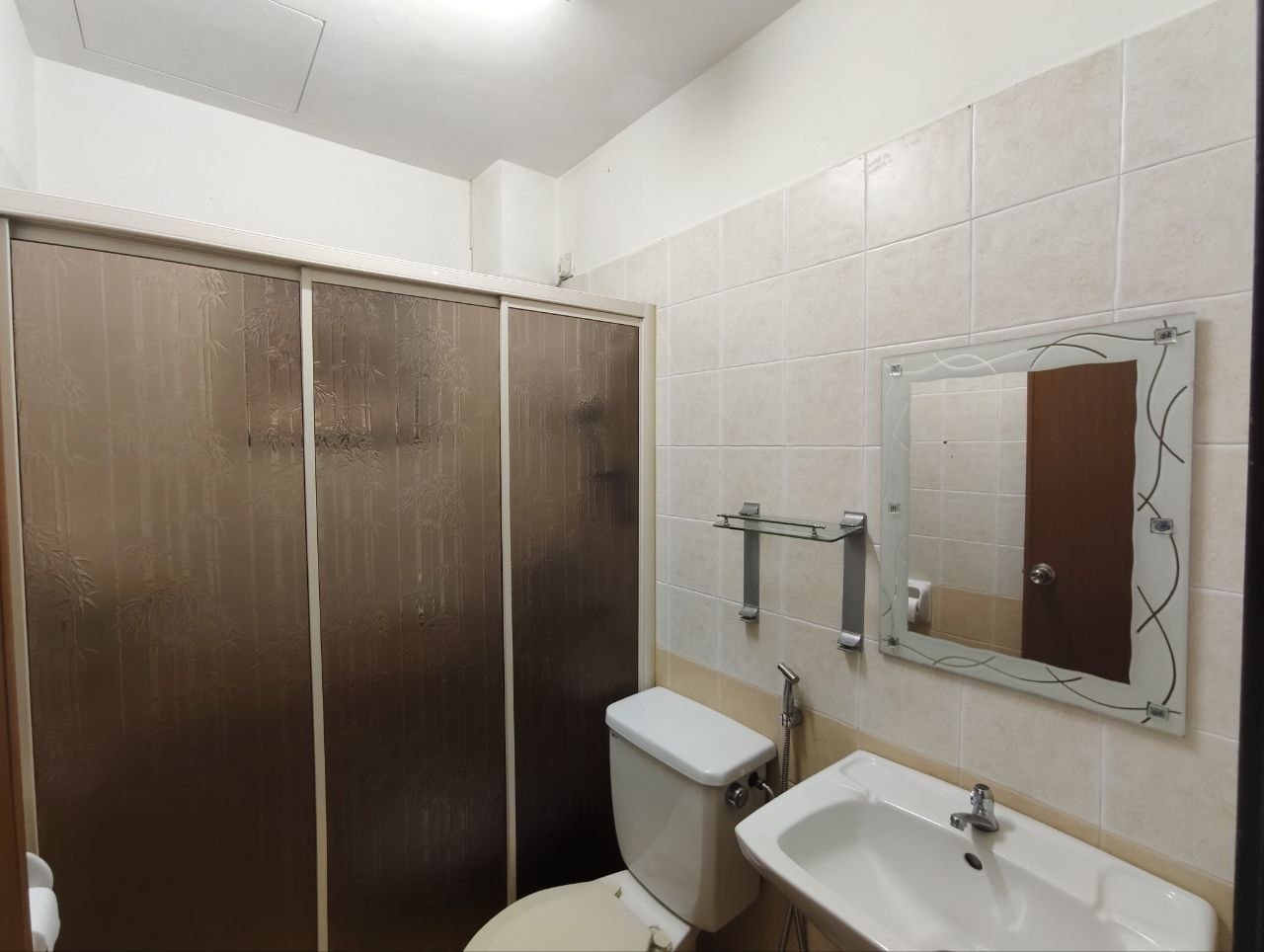 Semi Detached Double Storey Taman Setia Balakong - photo 10