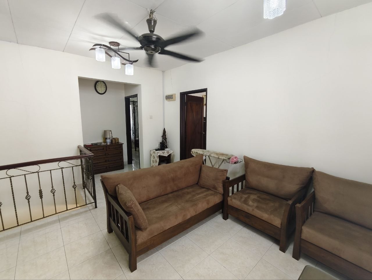 Semi Detached Double Storey Taman Setia Balakong - photo 11