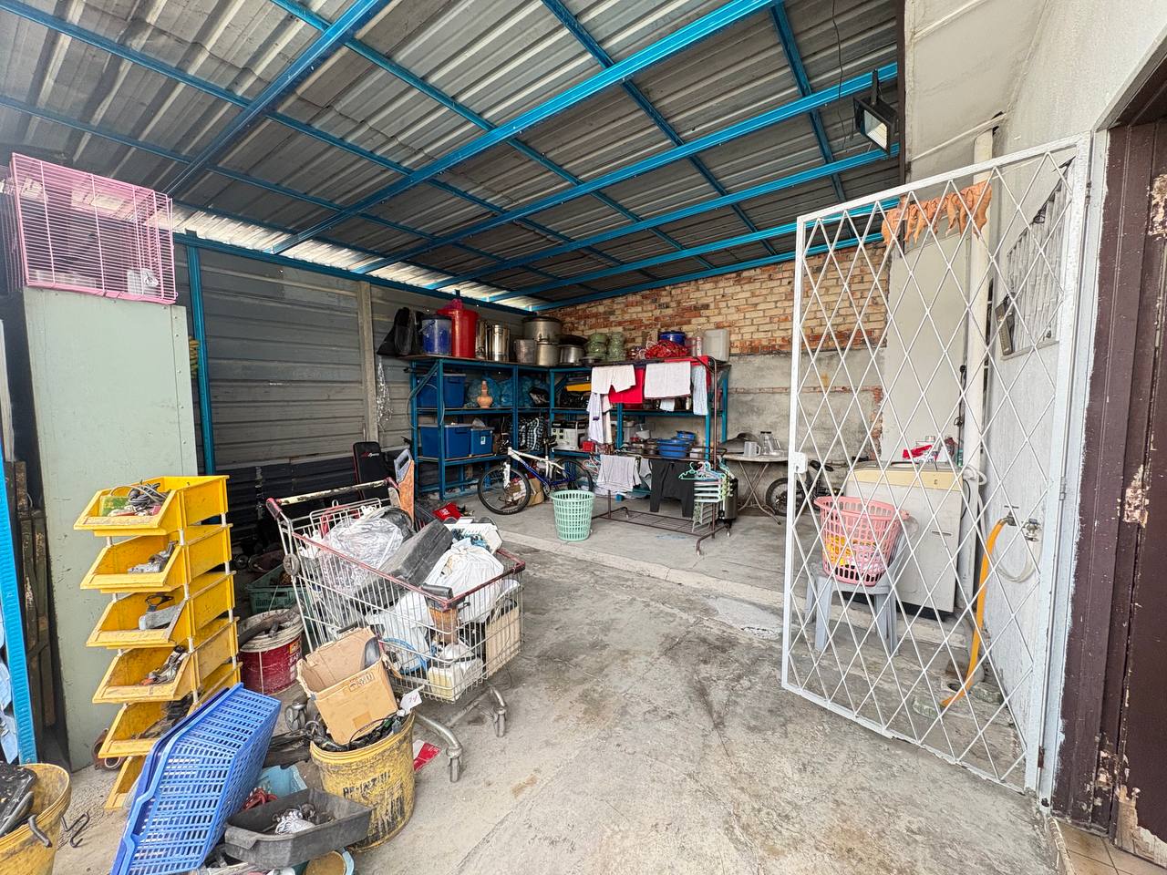 Single Storey Corner Lot Taman Semenyih Jaya Semen - photo 2