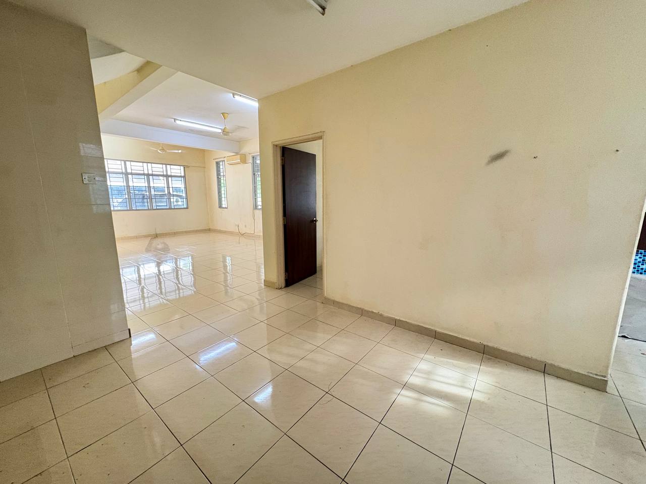 CornerLot Double Storey Terrace Taman Jelok Impian - photo 7
