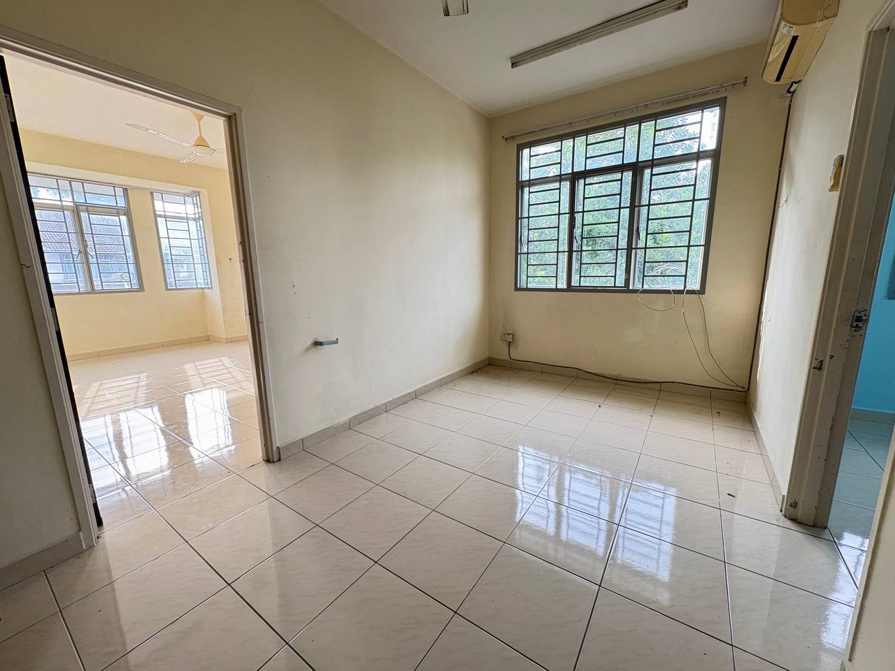 CornerLot Double Storey Terrace Taman Jelok Impian - photo 13
