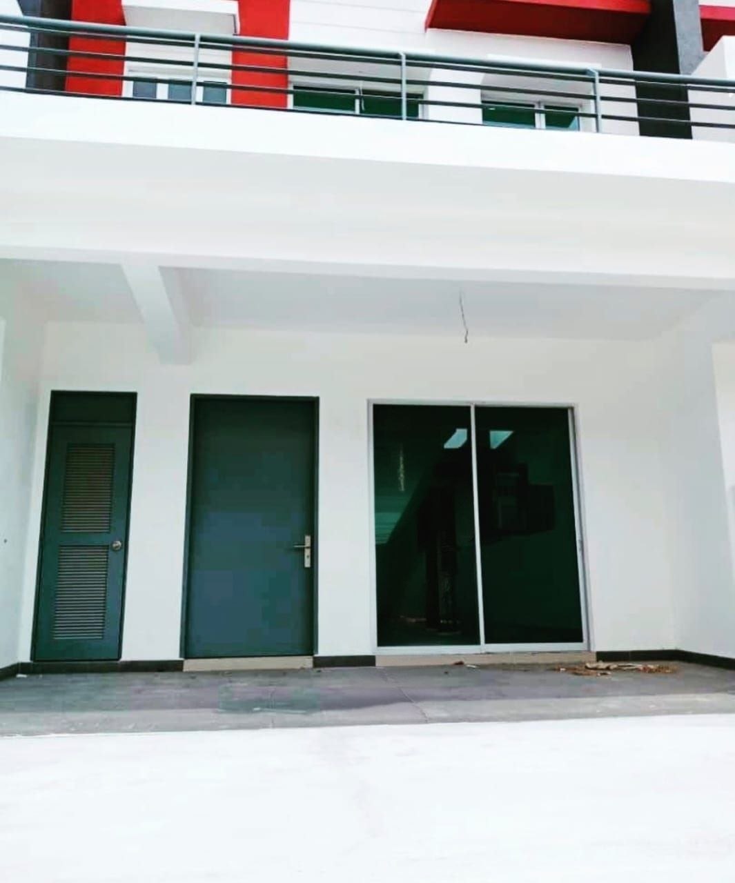 Double Storey Irises Bandar Springhill Lukut Port