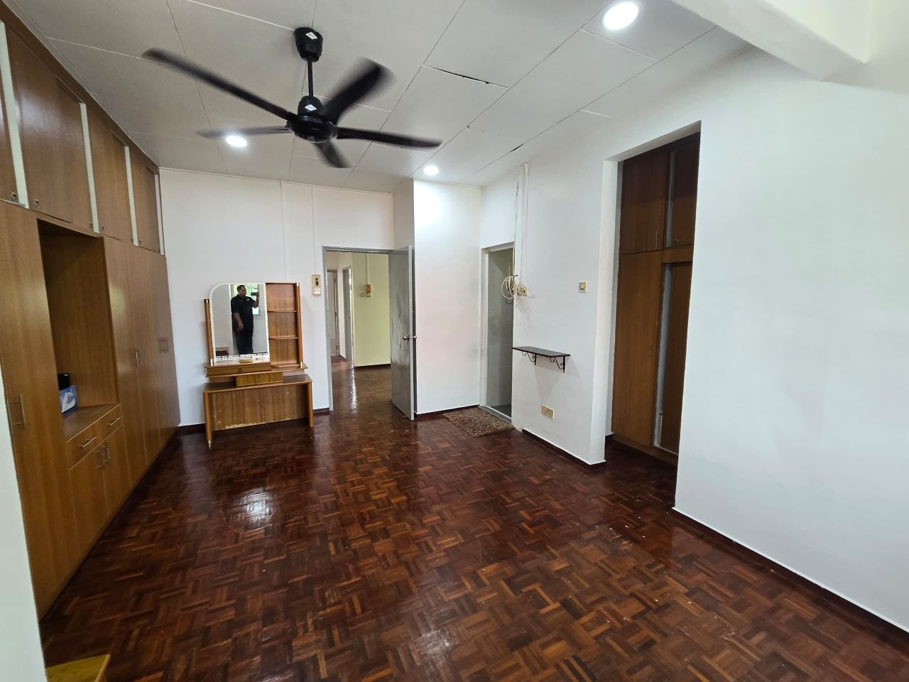 Taman Tasik Jaya 2 Storey Semi D - photo 10