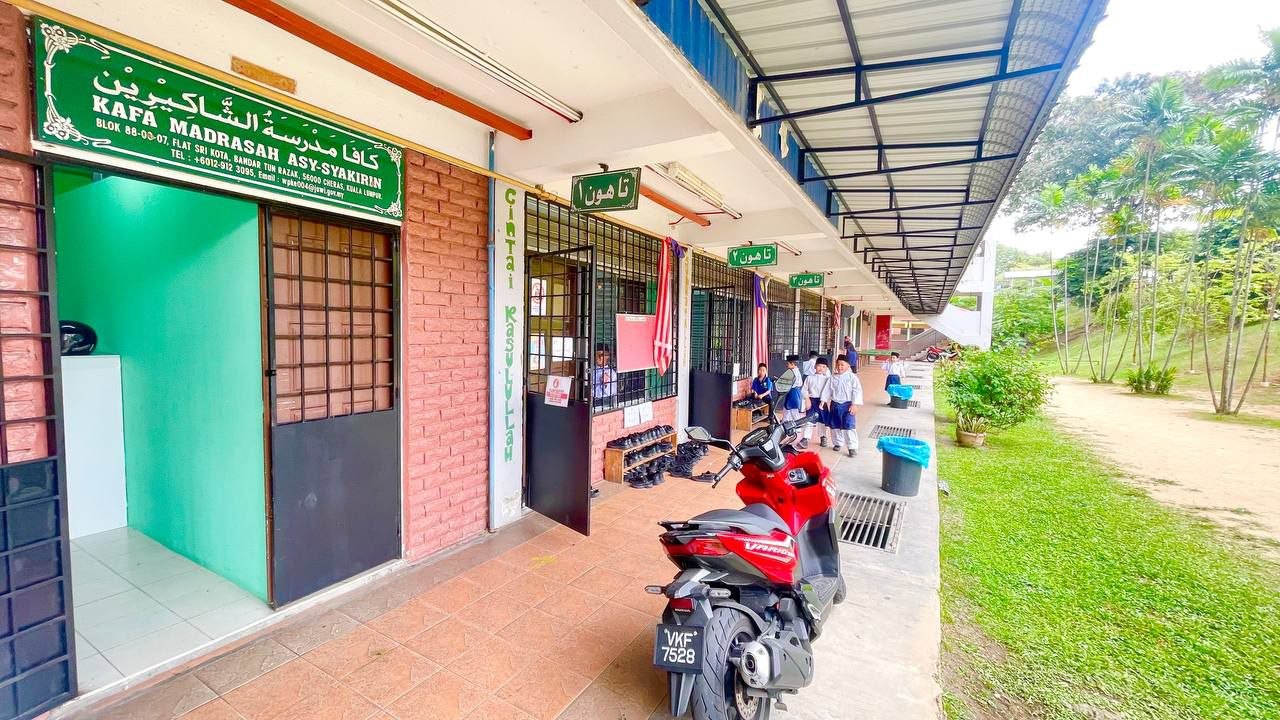 Flat Sri Kota Bandar Tun Razak Cheras KL - photo 4