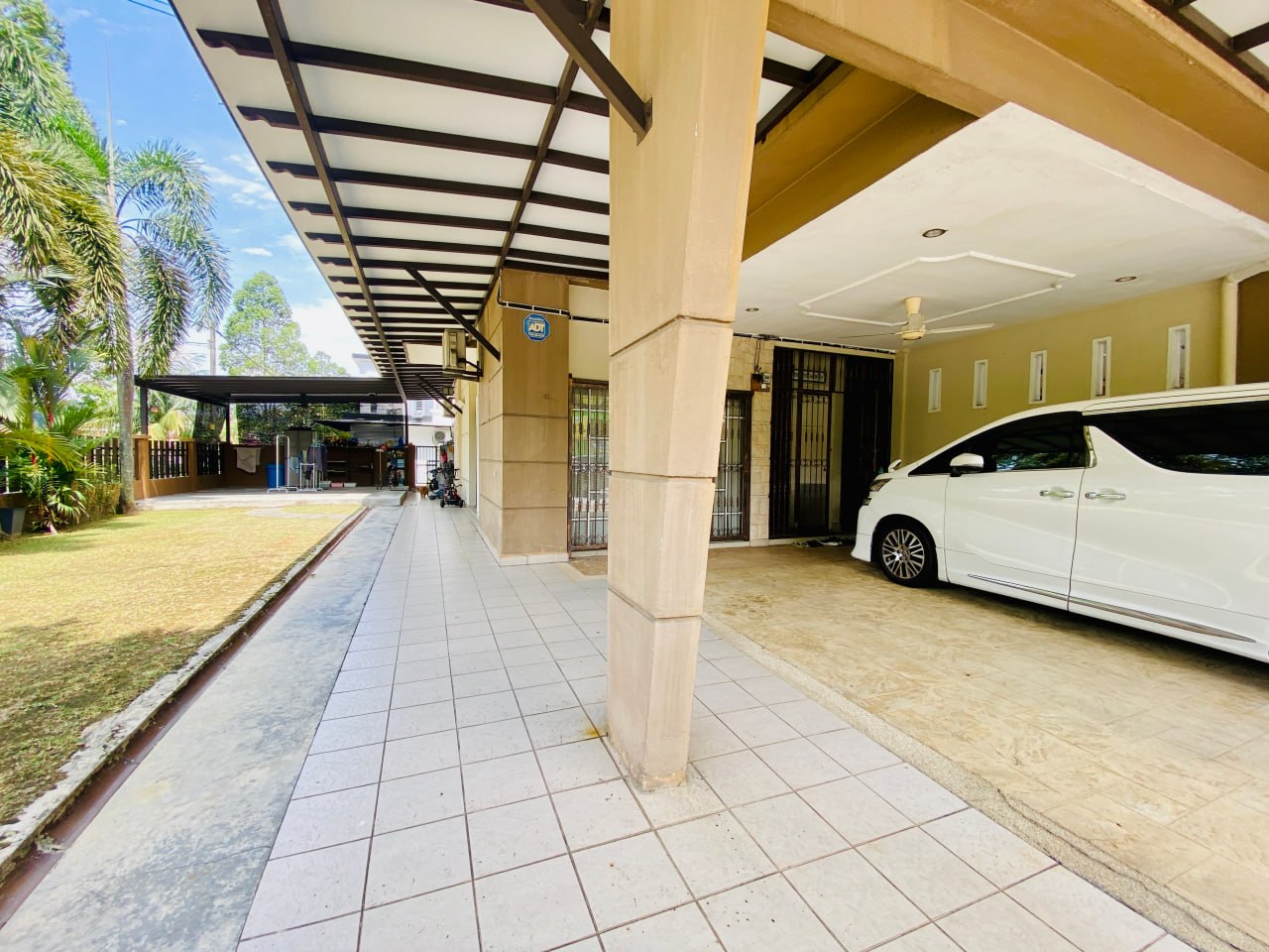 Taman Riana Ukay 2 Storey Terrace Corner Lot - photo 4