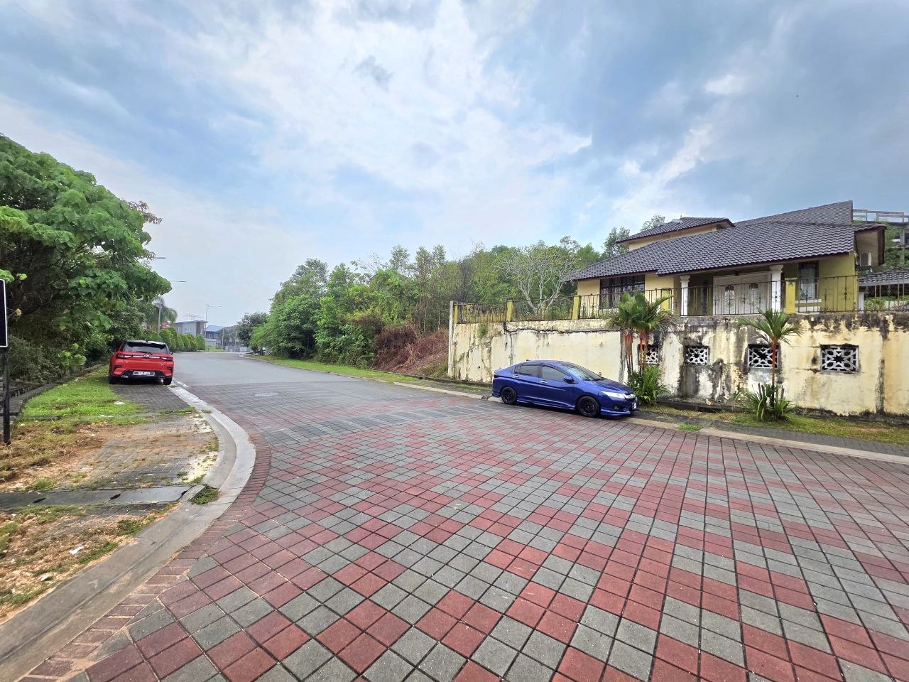Bungalow Lot Putra Hill Residency Bandar Seri Putr