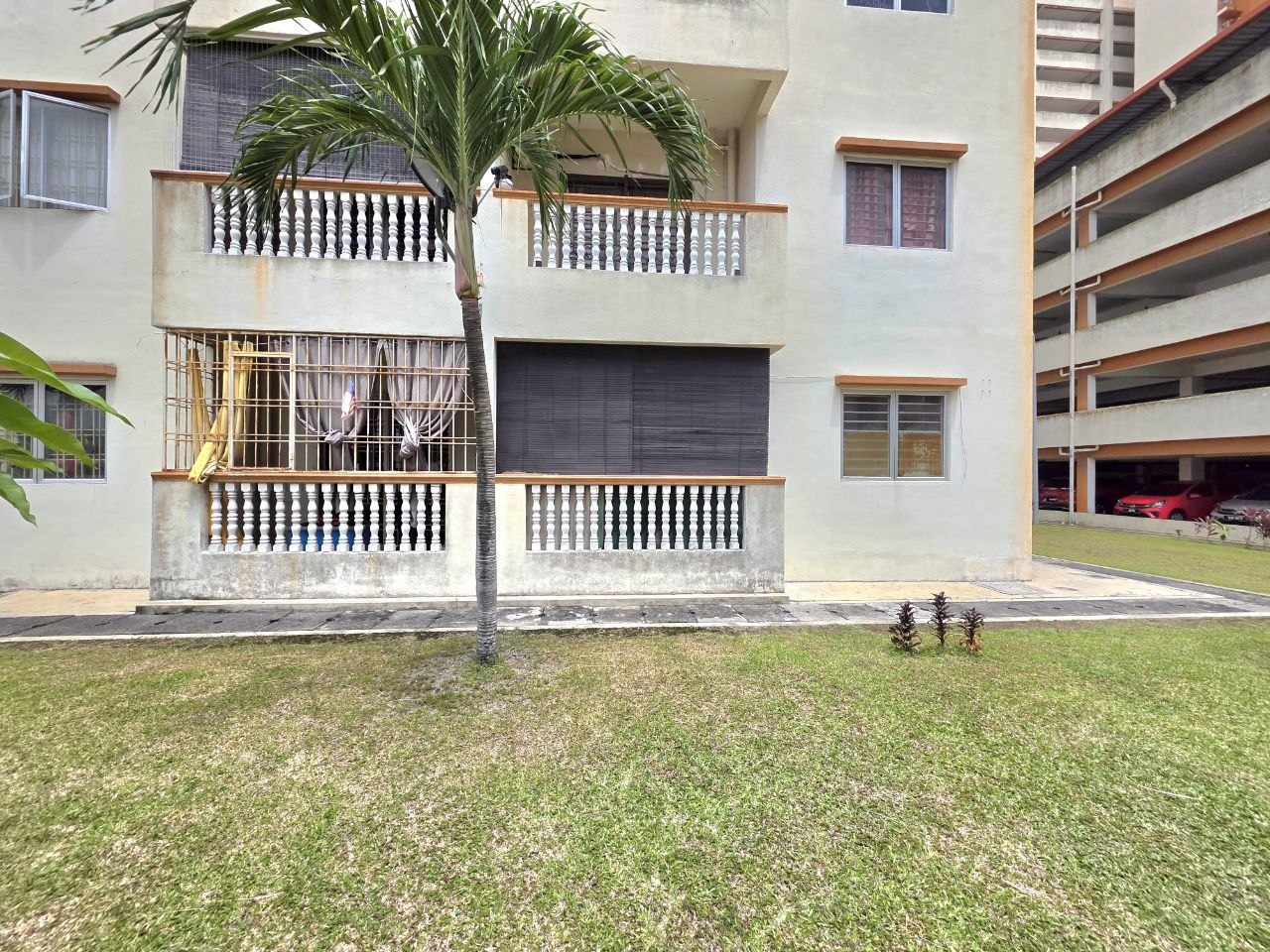 Sri Ixora Apartment Taman Sepakat Indah 2 - photo 3