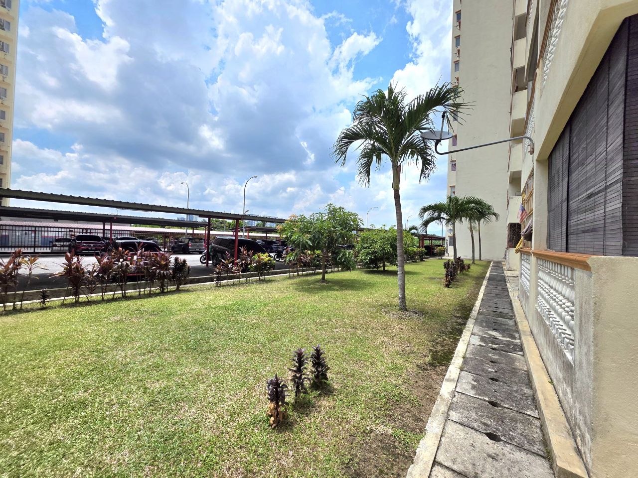 Sri Ixora Apartment Taman Sepakat Indah 2 - photo 4