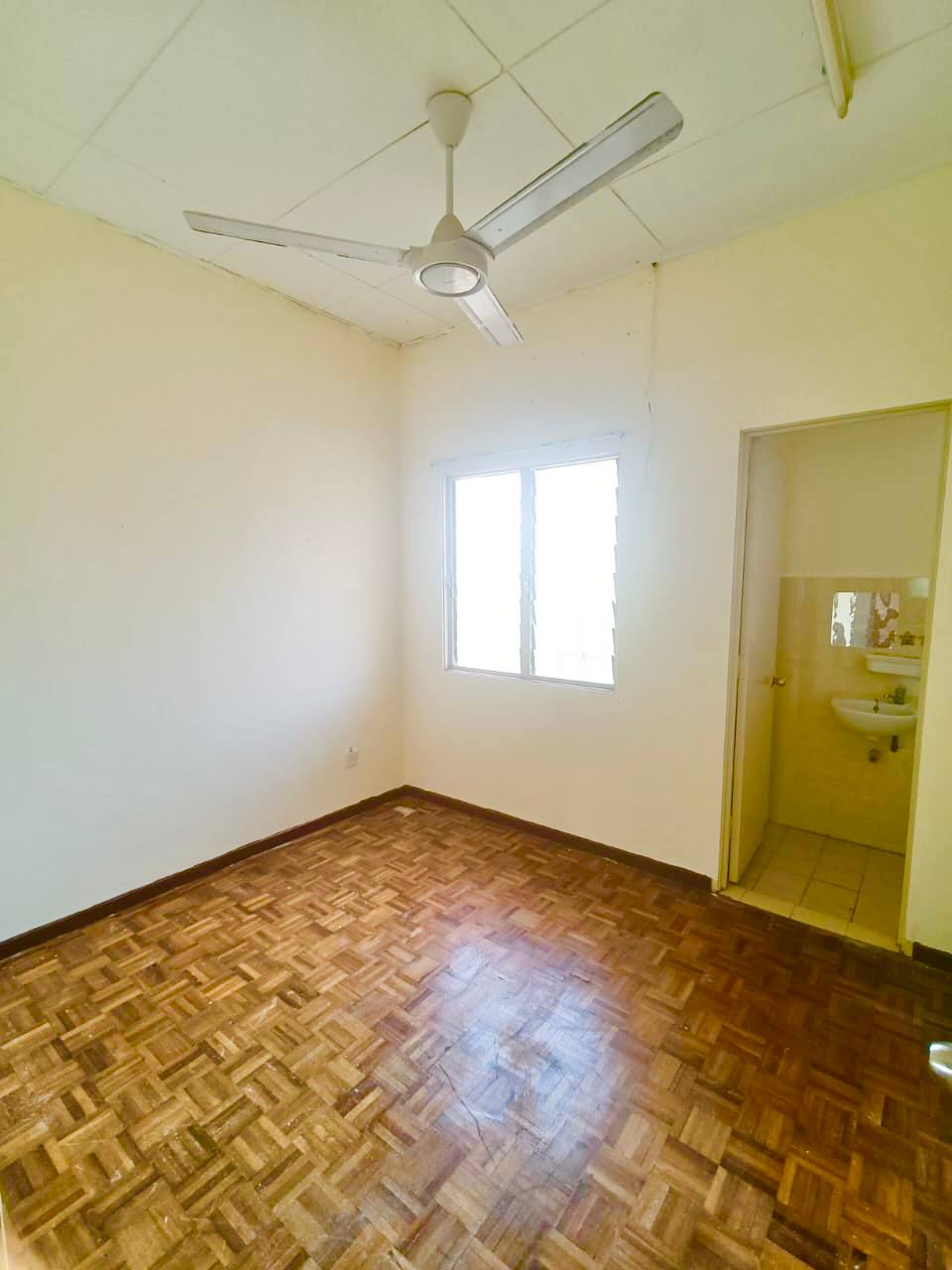 Double Storey Terrace Seksyen 5 Bandar Bukit Mahko - photo 8