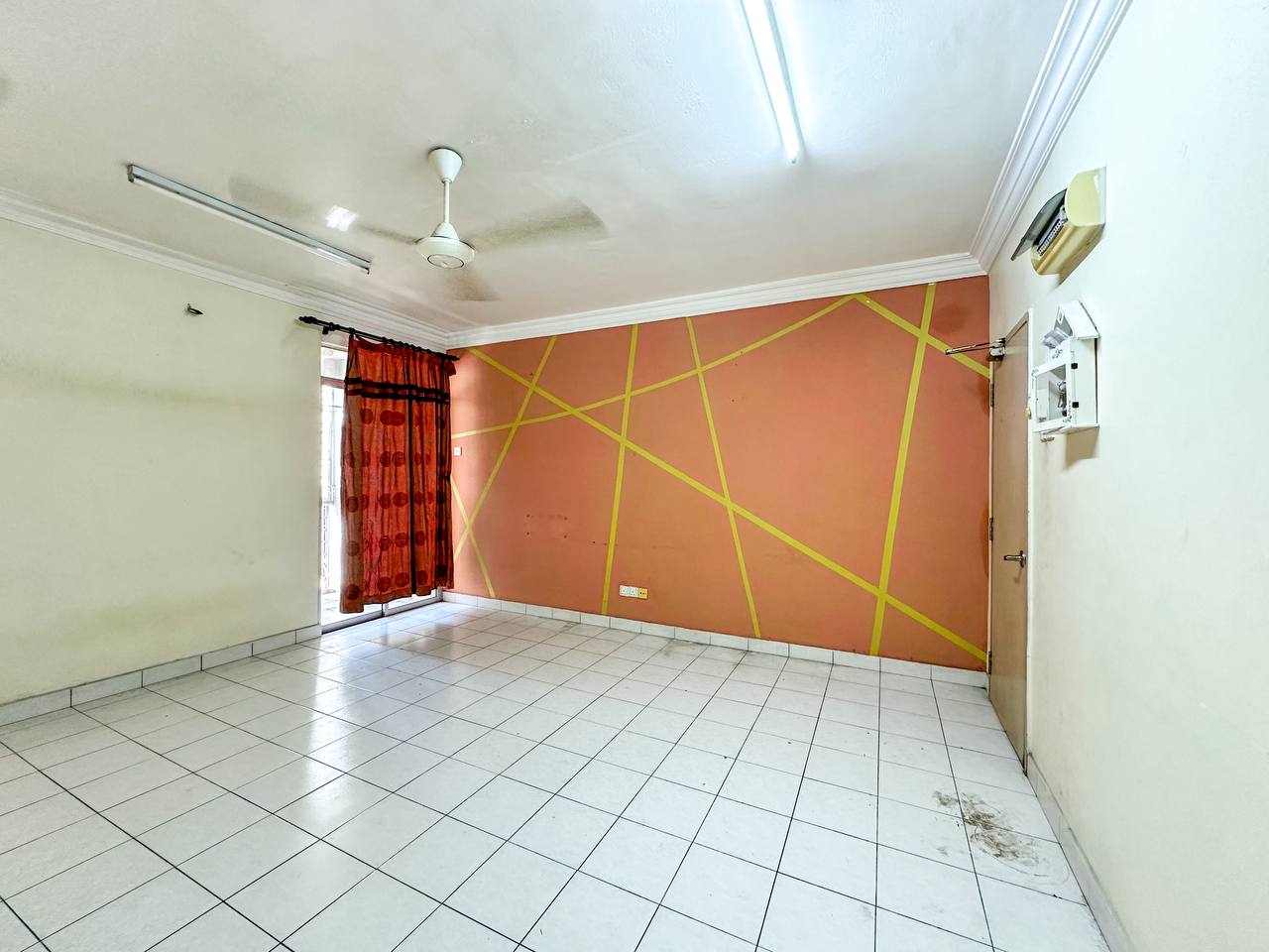 Apartment Teratai Taman Sutera Kajang - photo 13