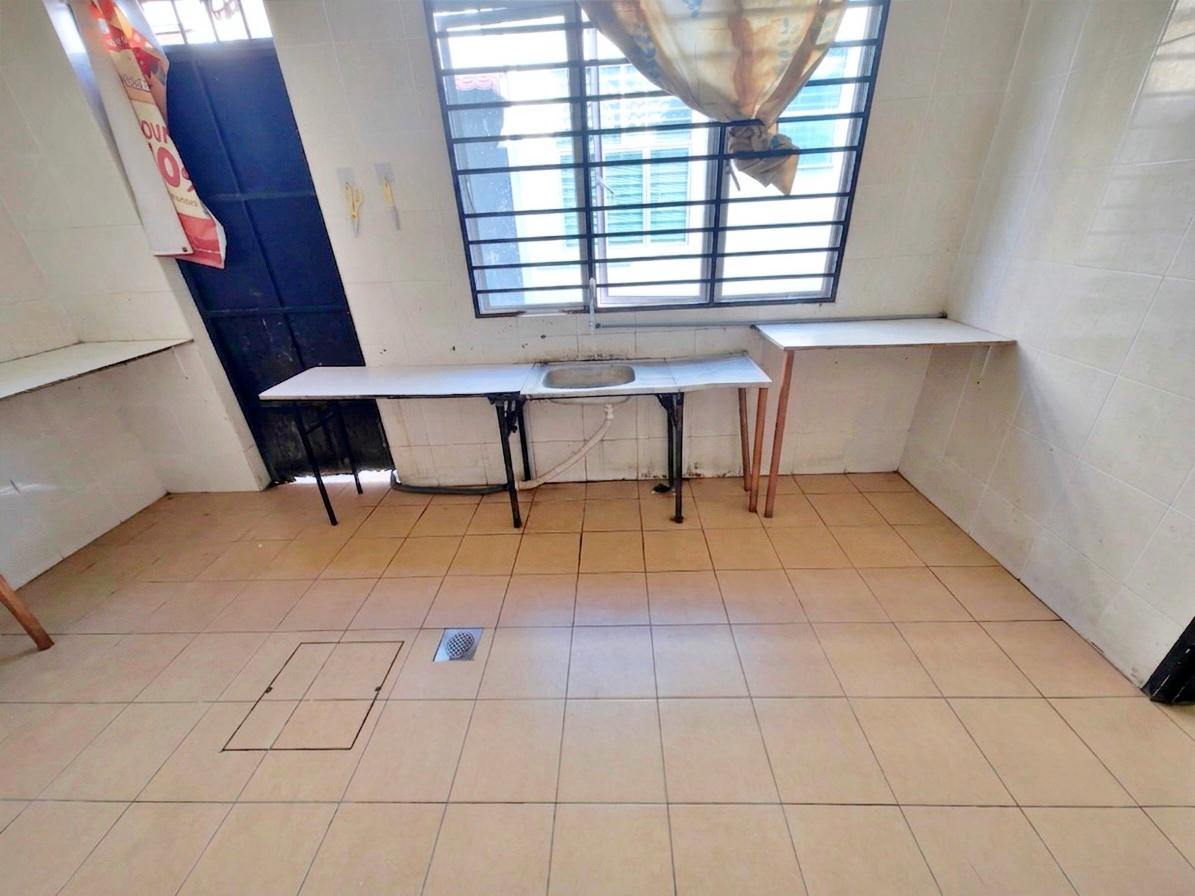 Double Storey Terrace Bangi Avenue - photo 11