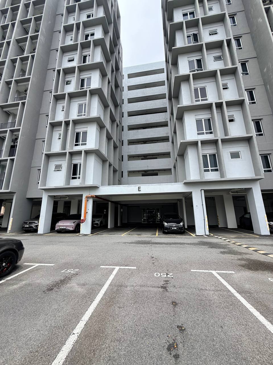 Pangsapuri Miro Jalan Putra Kajang - photo 2