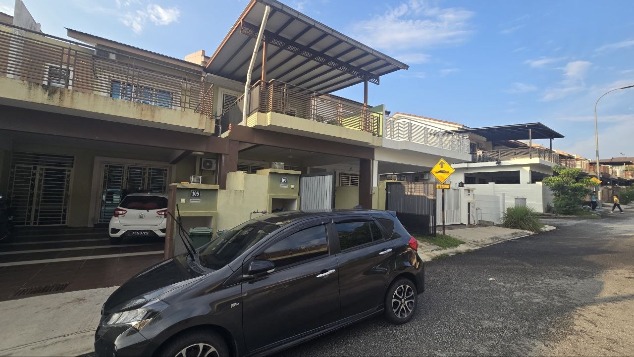 2 Storey Terrace Taman Nada Alam 1 - photo 2