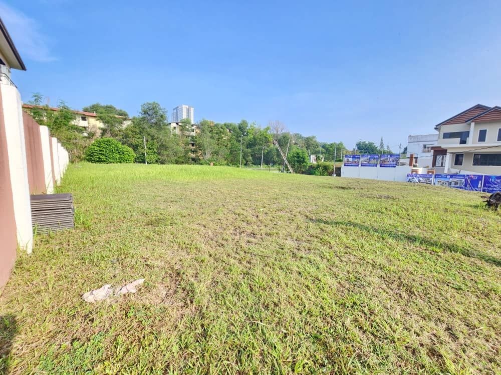 Corner Bungalow Lot Taman Universiti - photo 2