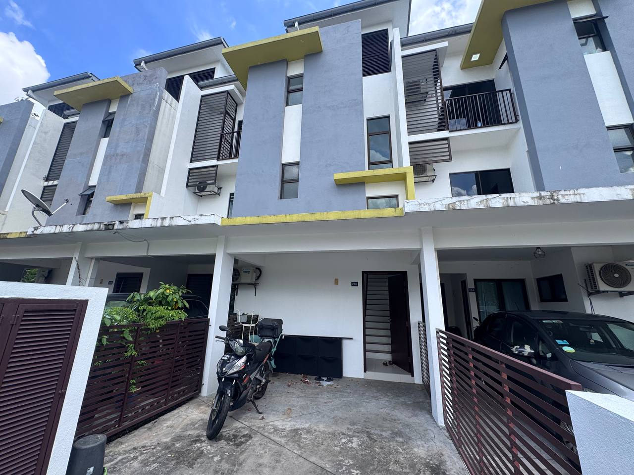 Townhouse Cempaka Seri 1 Nilai - photo 3