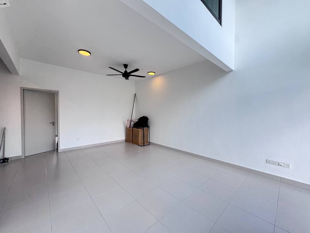 Townhouse Cempaka Seri 1 Nilai - photo 8