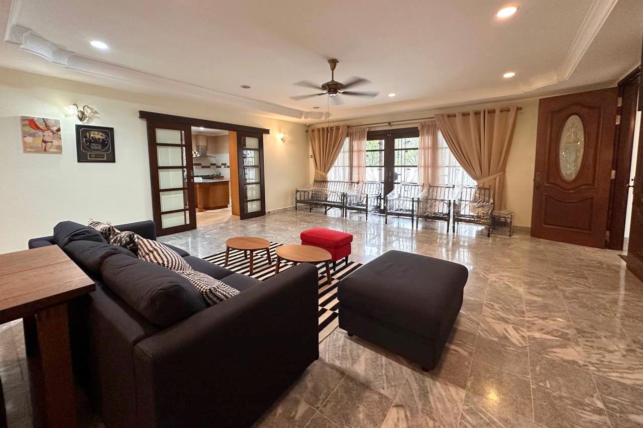 Penthouse Kemensah Villa Condo