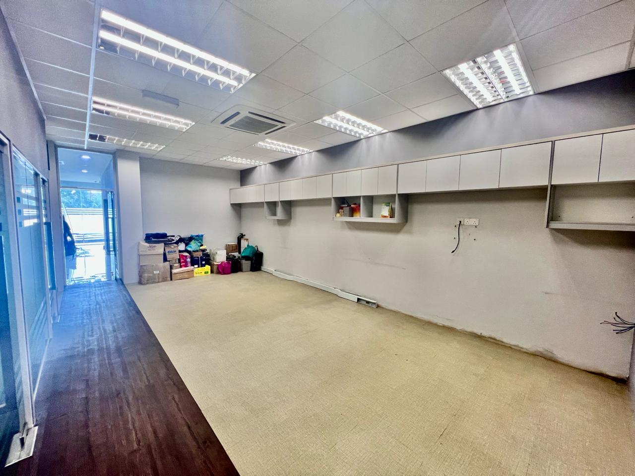 Ground Floor Shop Bandar Puteri Bangi - photo 3