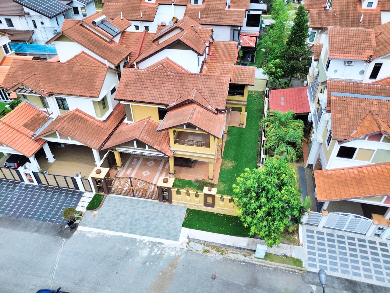 2 n half SEMI-D Seksyen 6 Bandar Baru Bangi